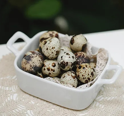 Eggs in bowl used on main page